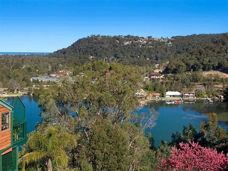 25 Horsfield Road, Horsfield Bay NSW 2256