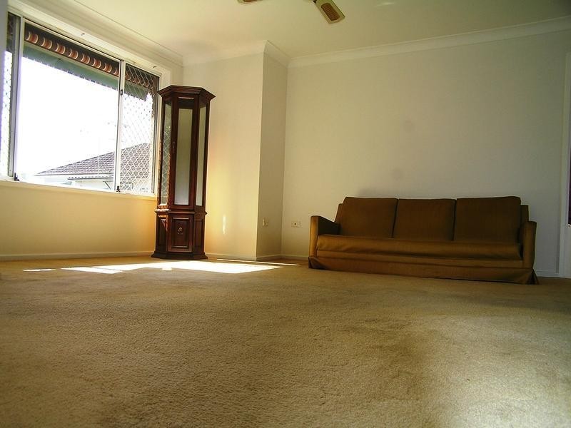 2/12 Bowden Road, Woy Woy NSW 2256