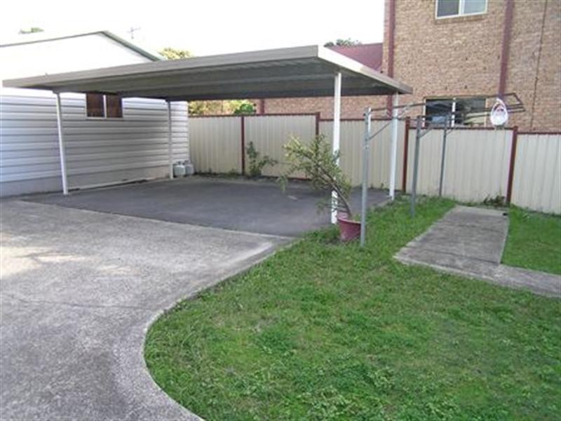 71 Waterview Street, Woy Woy NSW 2256