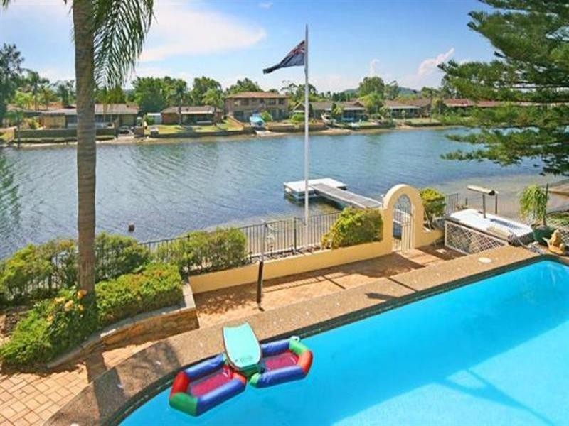 12 Salacia Close, St Huberts Island NSW 2257