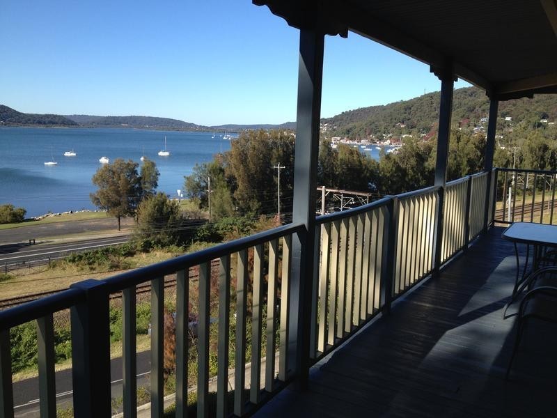 306 Glenrock Parade, Tascott NSW 2250