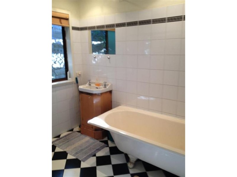 306 Glenrock Parade, Tascott NSW 2250