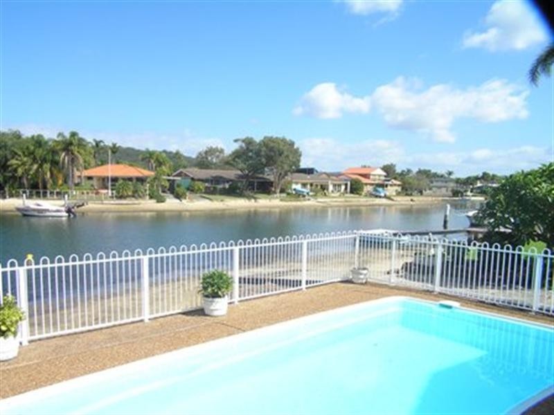 66 Helmsman Boulevard, St Huberts Island NSW 2257