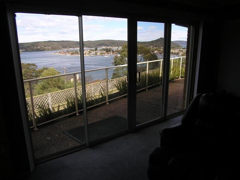 59 Daley Avenue, Daleys Point NSW 2257