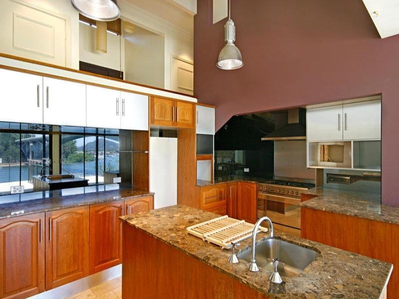 78 & 78a Daley Avenue, Daleys Point NSW 2257