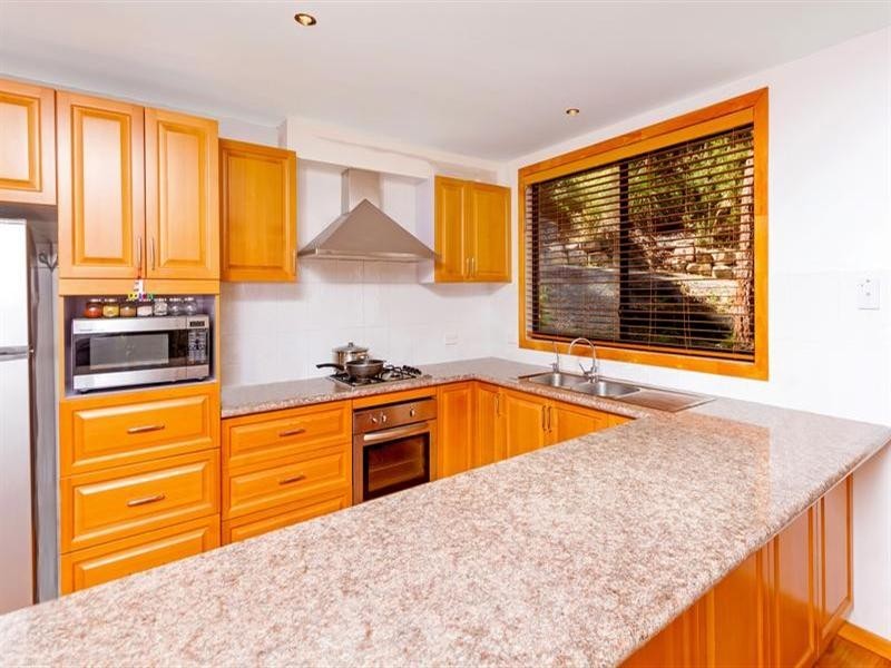 12 Roma Close, Horsfield Bay NSW 2256