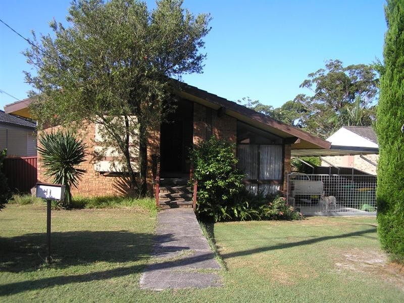 11 Karloo Road, Umina Beach NSW 2257