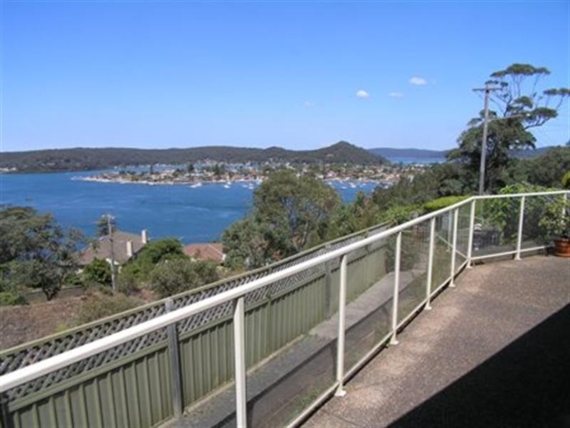 59 Daley Avenue, Daleys Point NSW 2257