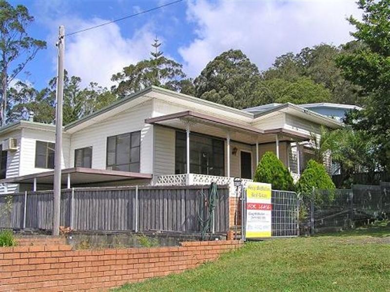 10 Brighton Road, Saratoga NSW 2251