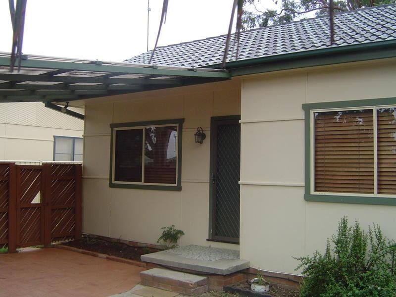 30 Walford Street, Woy Woy NSW 2256