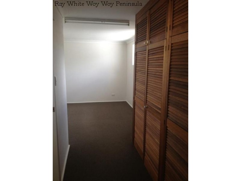 17 Rawson Road, Woy Woy NSW 2256