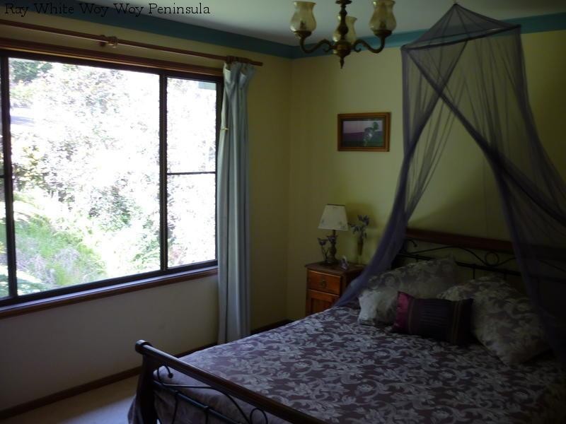 44 Yugari Crescent, Daleys Point NSW 2257