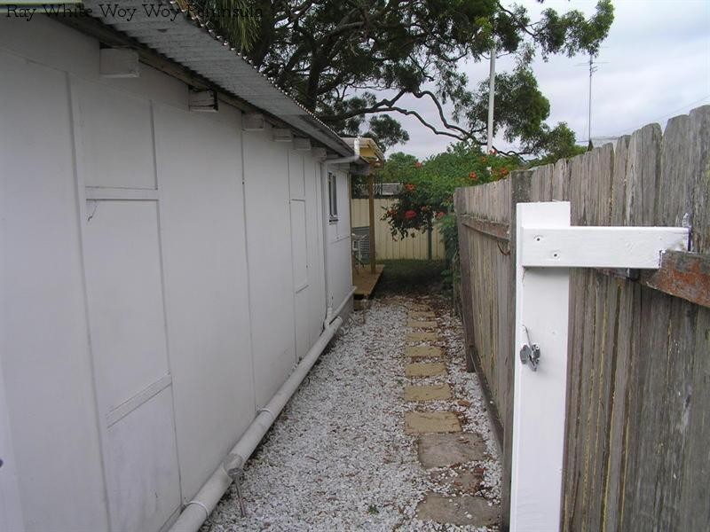 17A Rawson Road, Woy Woy NSW 2256