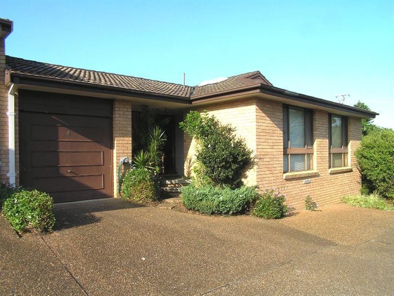 12/195-197 Albany Street, Point Frederick NSW 2250