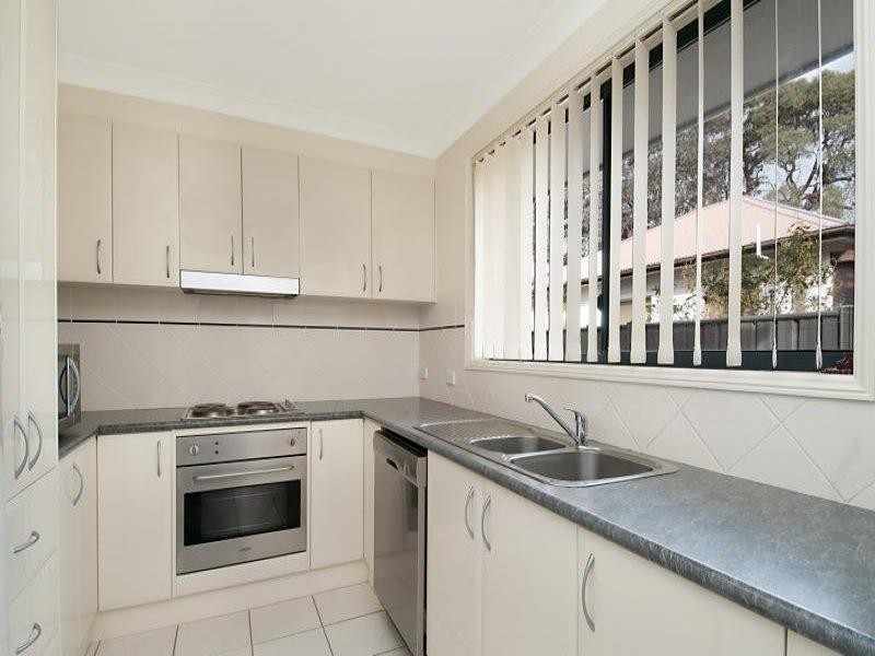 2/61 Paton Street, Woy Woy NSW 2256