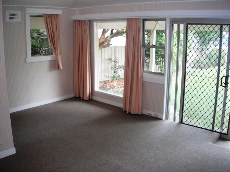 25 Waterview Street, Woy Woy NSW 2256