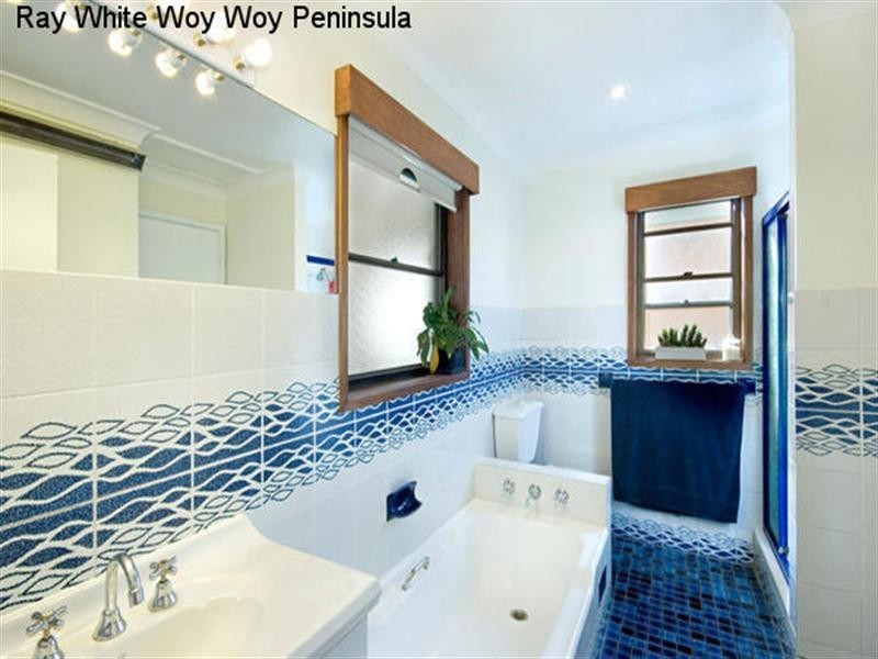 9 CUTTLEFISH Parade, St Huberts Island NSW 2257