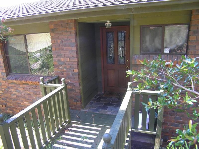 54 Kingsview Drive, Umina Beach NSW 2257