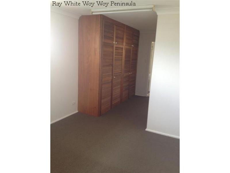 17 Rawson Road, Woy Woy NSW 2256