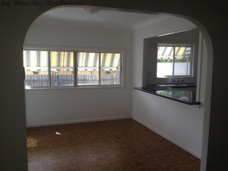 17 Rawson Road, Woy Woy NSW 2256