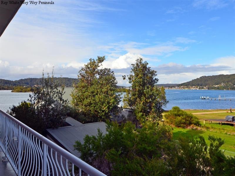 9/122 North Burge Road, Woy Woy NSW 2256