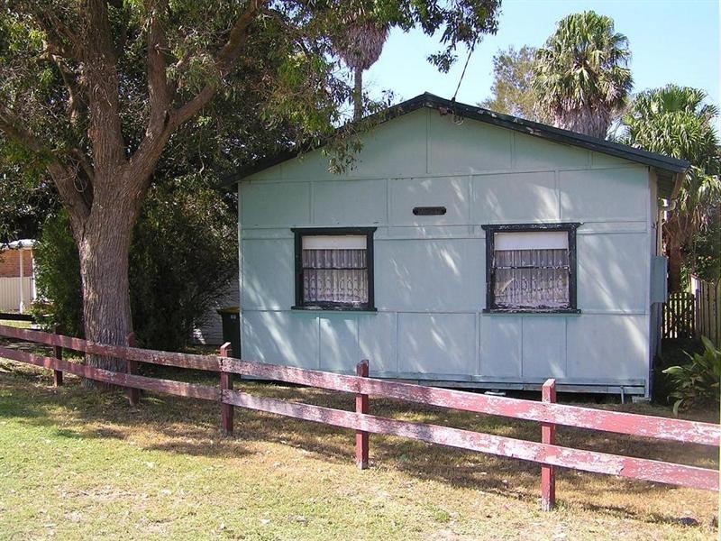 76 Broken Bay Road, Ettalong Beach NSW 2257