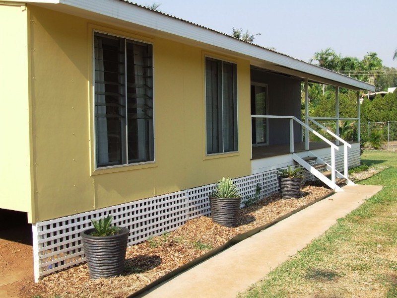 9 Cameron Street, Katherine NT 0850