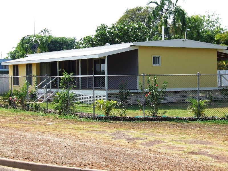 9 Cameron Street, Katherine NT 0850
