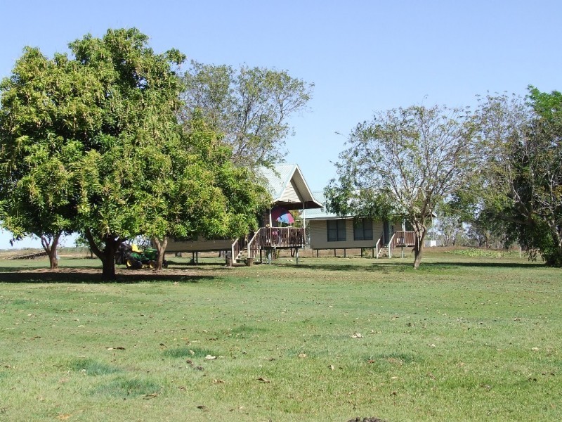 1116 & 4305 Florina Road, Katherine NT 0850