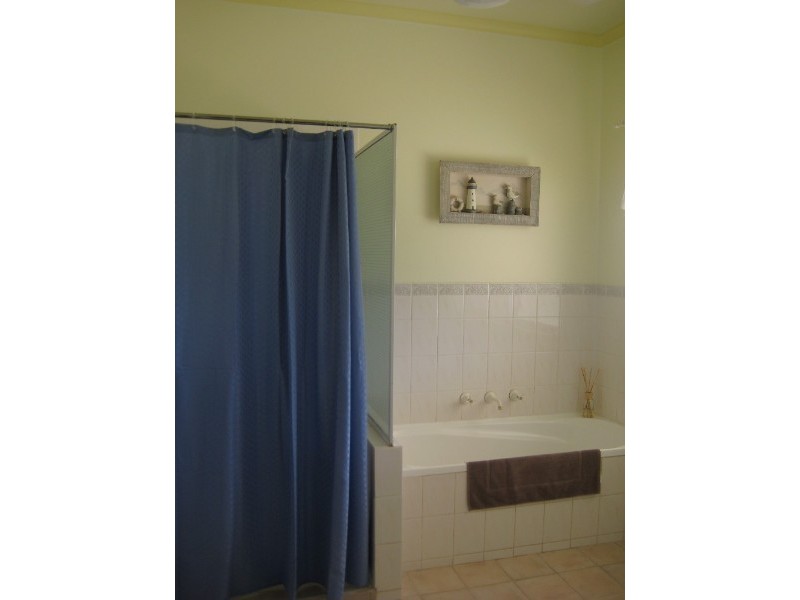 307 Zimin Drive, Katherine NT 0850
