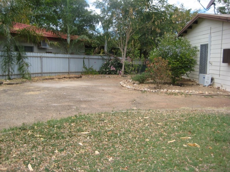 18 Sandalwood Crescent, Katherine NT 0850