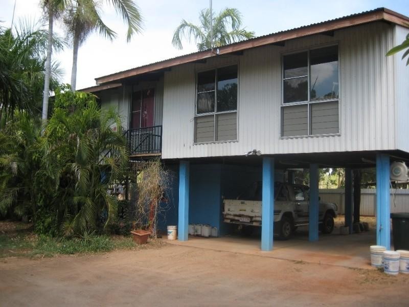 73 Maluka Road, Katherine NT 0850