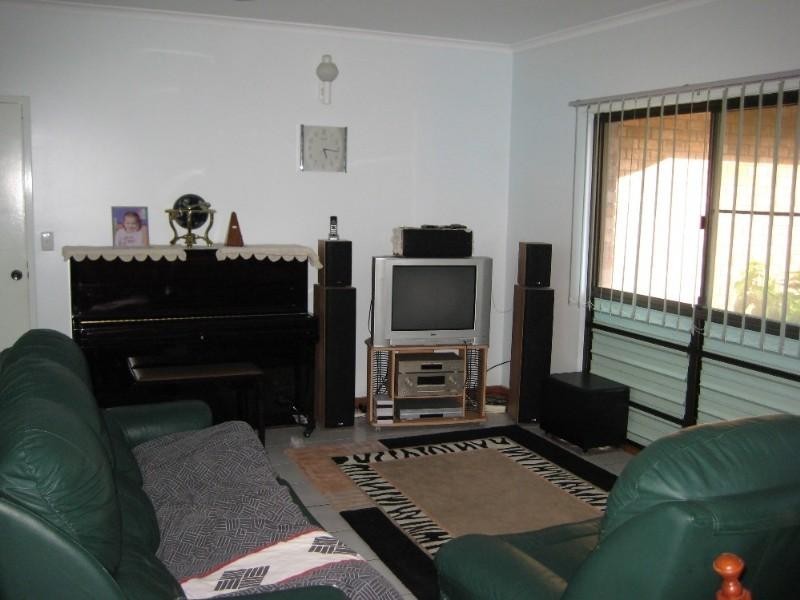 27 Finniss Place, Katherine NT 0850
