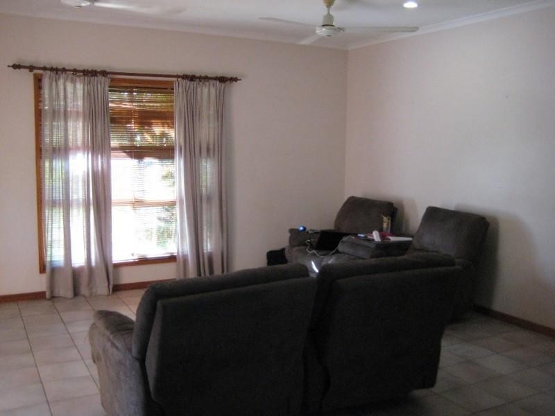 11 Raymond Place, Katherine NT 0850