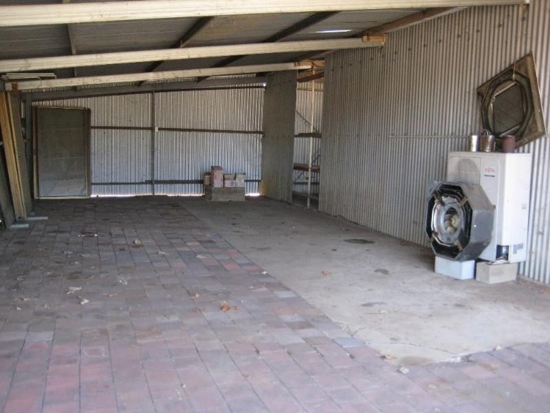 25 Gwendoline Drive, Katherine NT 0850