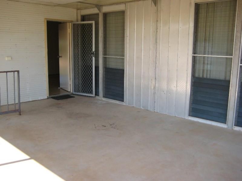 25 Gwendoline Drive, Katherine NT 0850