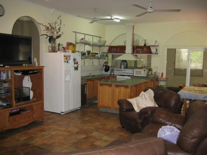 13 Auster Street, Katherine NT 0850