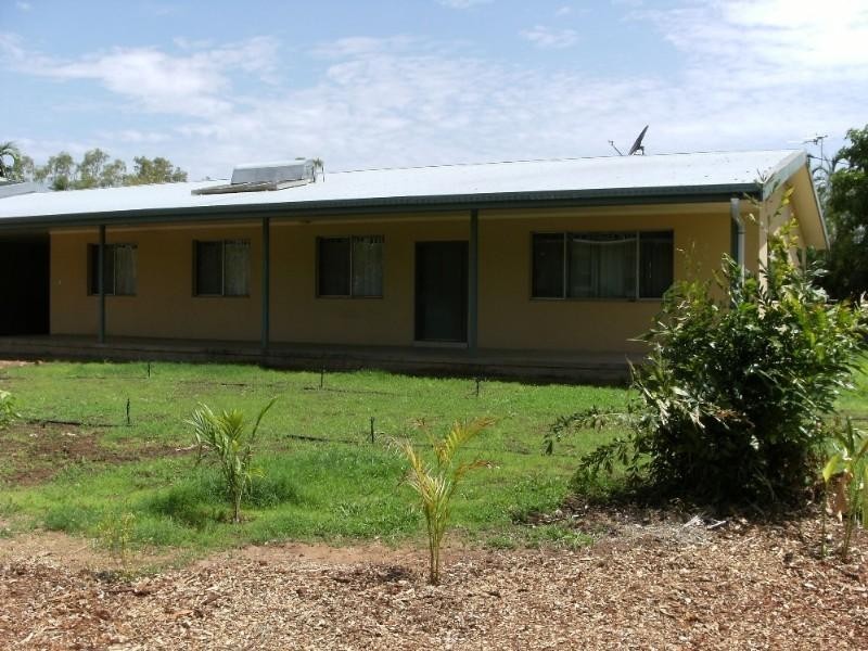 19 Clarke Crescent, Katherine NT 0850