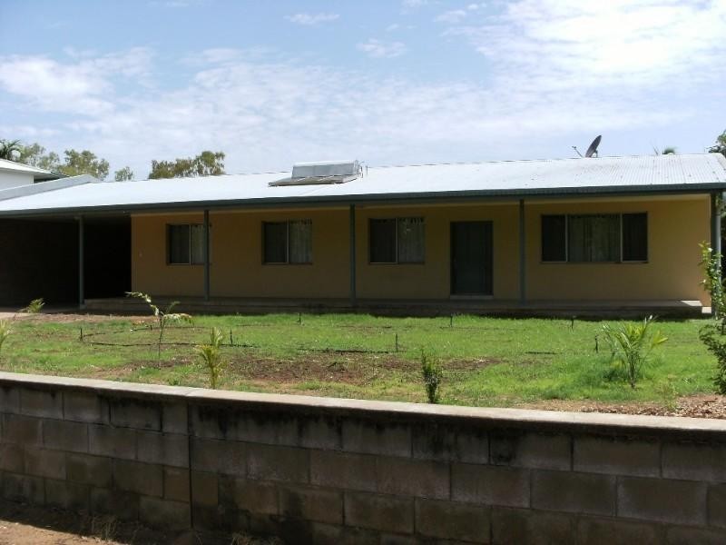 19 Clarke Crescent, Katherine NT 0850
