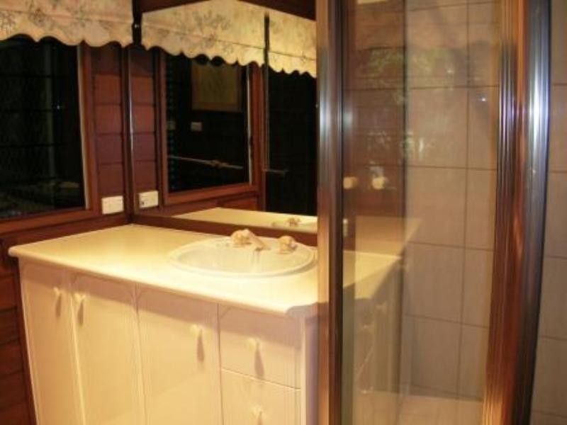 1 Healey, Katherine NT 0850