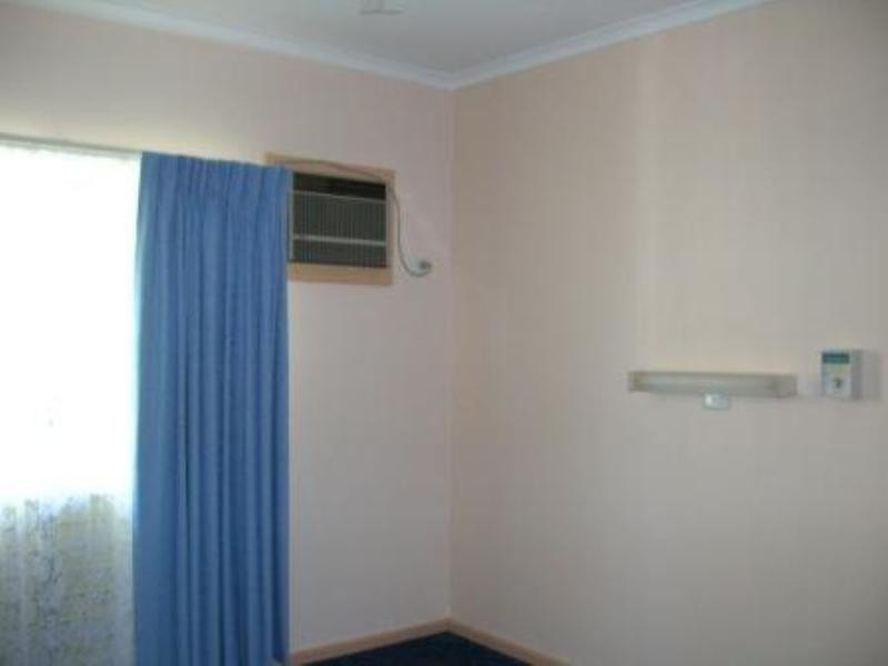 1 Healey, Katherine NT 0850