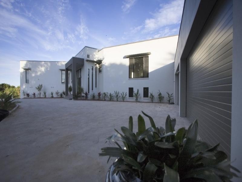 200 North Creek Road, Lennox Head NSW 2478