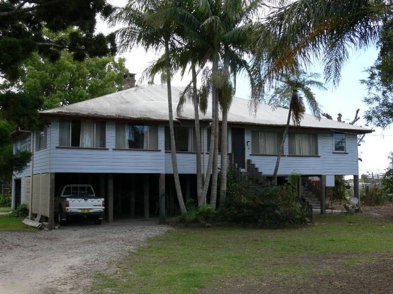 8 River Road, Harwood NSW 2465