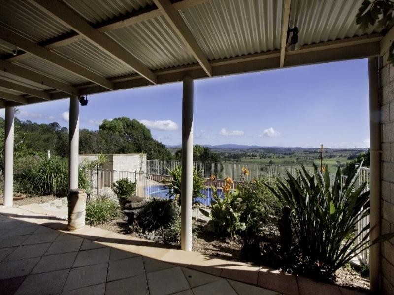 50 Whispering Valley Drive, Richmond Hill NSW 2480