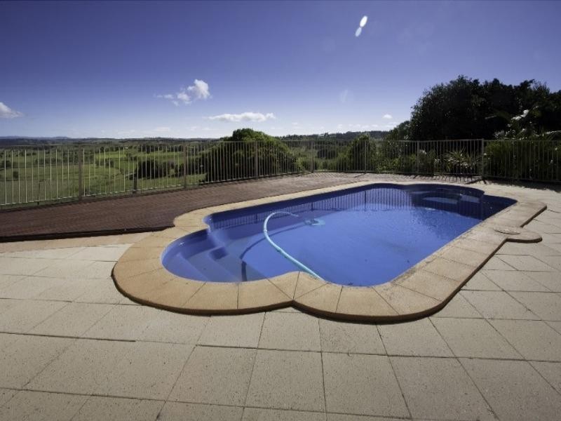 50 Whispering Valley Drive, Richmond Hill NSW 2480