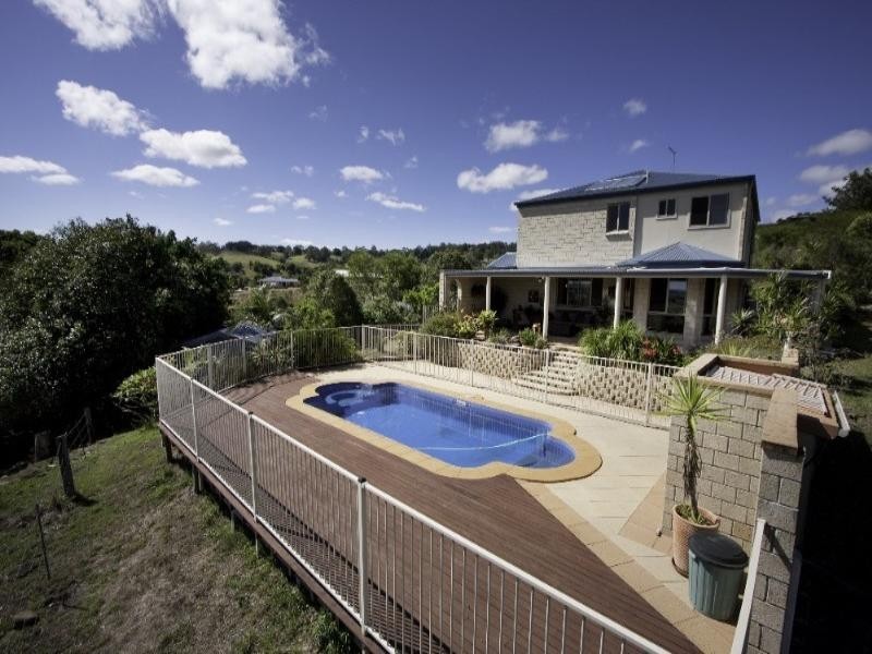 50 Whispering Valley Drive, Richmond Hill NSW 2480