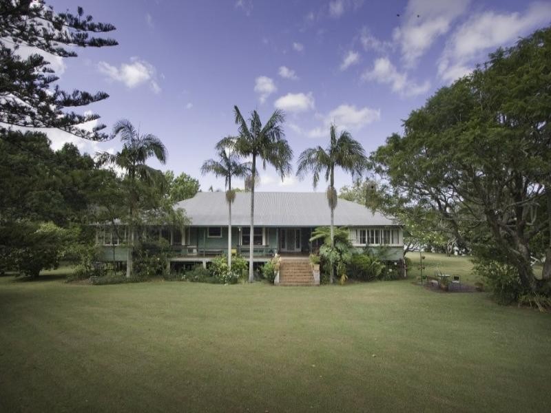 205 Pacific Highway, Broadwater NSW 2472