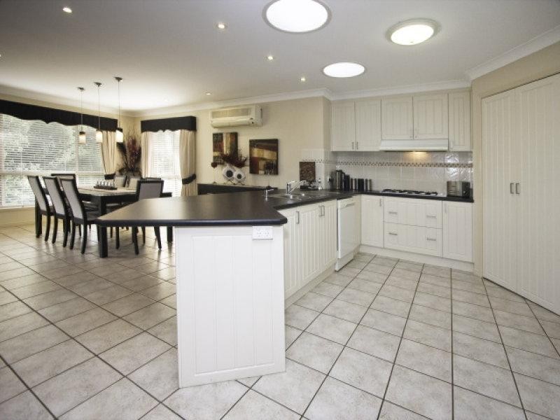 32 Valley Drive, Alstonville NSW 2477