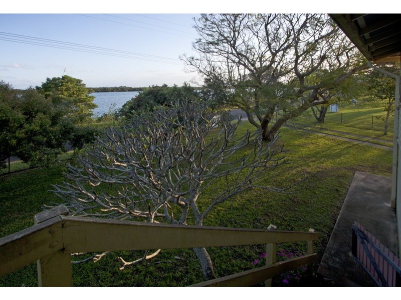 27 River Road East, Harwood NSW 2465