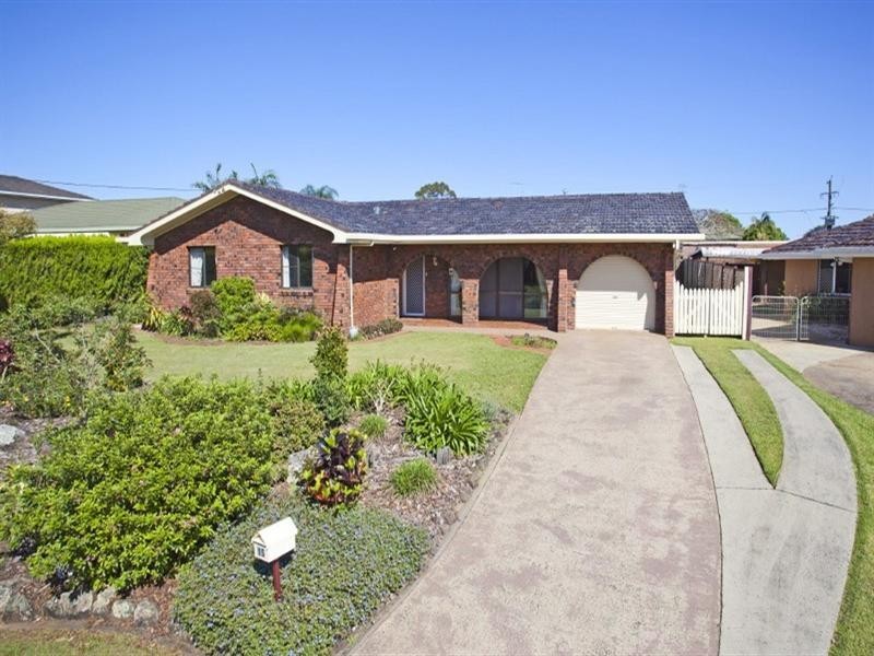 15 Campbell Avenue, Wollongbar NSW 2477